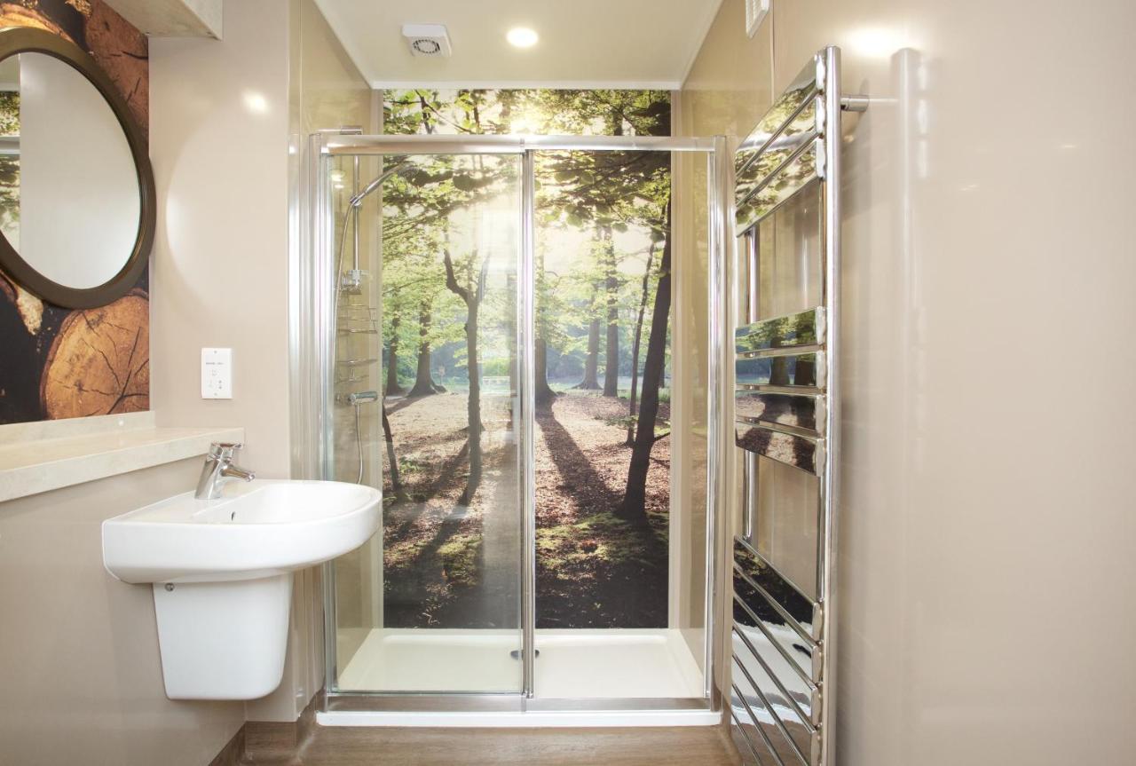 Braidhaugh Holiday Lodge And Glamping Park 克里夫 外观 照片