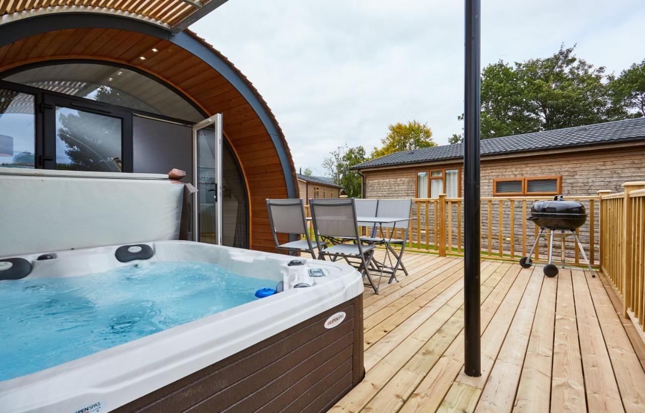 Braidhaugh Holiday Lodge And Glamping Park 克里夫 外观 照片