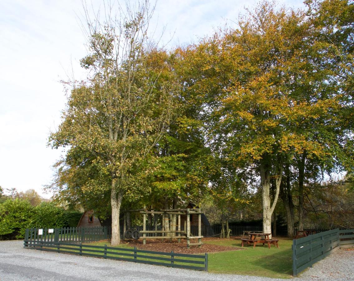 Braidhaugh Holiday Lodge And Glamping Park 克里夫 外观 照片