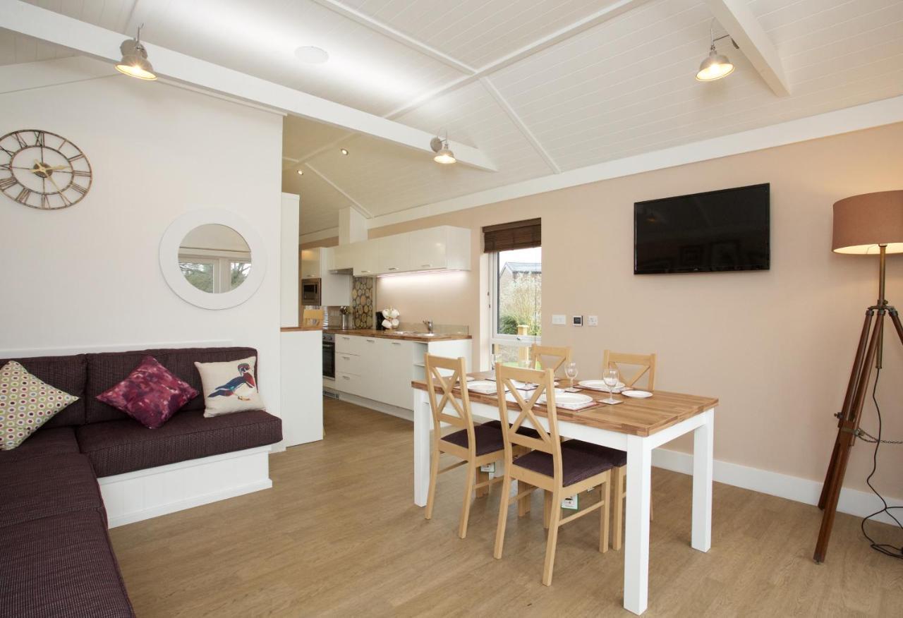 Braidhaugh Holiday Lodge And Glamping Park 克里夫 外观 照片