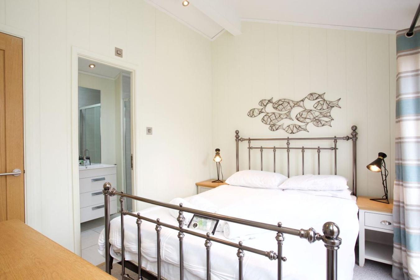Braidhaugh Holiday Lodge And Glamping Park 克里夫 外观 照片